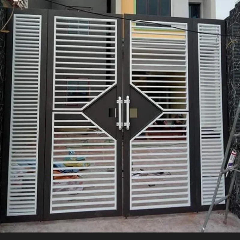 Cửa cổng sắt hộp 40x80 4 cánh CC007 - Ảnh 3