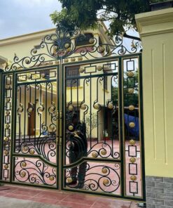 Cửa cổng sắt mỹ thuật CC026