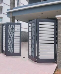 Cửa cổng sắt hộp 4 cánh CC031