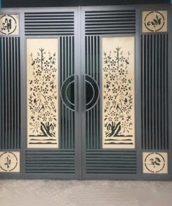 Cửa cổng sắt hộp 40x80 2 cánh CC004