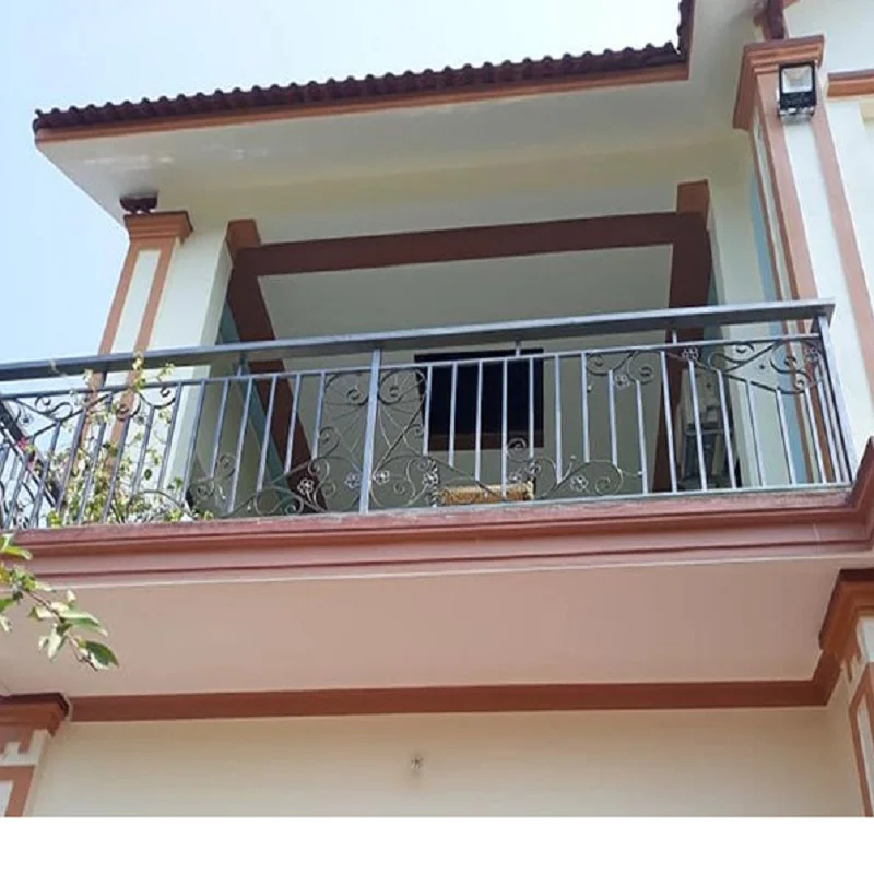Lan can ban công sắt hộp LC001 - Ảnh 4