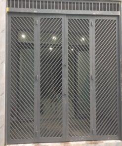 Cửa cổng sắt hộp 40x80 4 cánh CC013